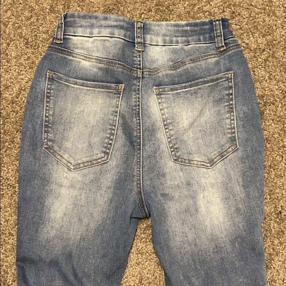 Rue 21 curvy jeans - Picture 3 of 3